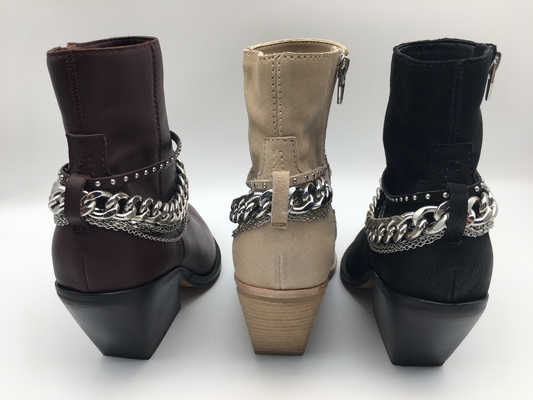 Botas do vestido das mulheres de couro do nappa macio preto baixas com zíper de YKK, projeto do metal do anel-D, salto quadrado da madeira maciça