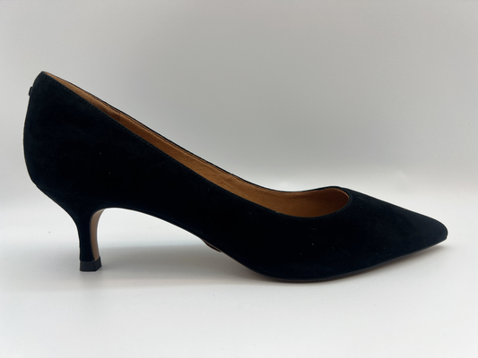 Do preto fechado de Toe Low Heel Dress Shoes das mulheres confortáveis pretas couro macio da camurça