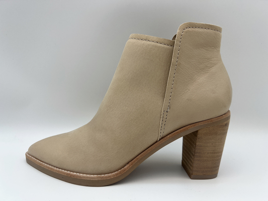 Sapatas de vestido de couro TPR confortável das mulheres bege do envoltório completo Outsole com látex de Pusable