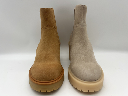 Cabeça redonda uma parte de outsole de TPR, botas do vestido das mulheres de couro da camurça macia da vaca, nenhum projeto elástico do zíper