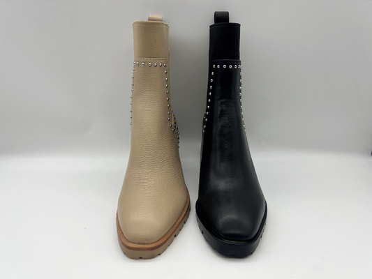 Botas bronzeados do tornozelo do vestido das mulheres de couro da vaca macia com os parafusos prisioneiros do eixo no metal, salto quadrado do Abs, outsole de TPR com látex pusable