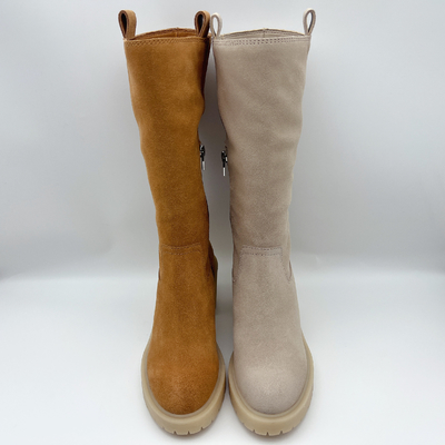 Botas do vestido das mulheres de couro da camurça macia de Brown com o 3/4 de zíper do metal do ykk, uma parte de outsole de TPR