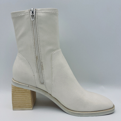 Senhoras de costura macias em volta de Toe Leather Ankle Boots White confortável