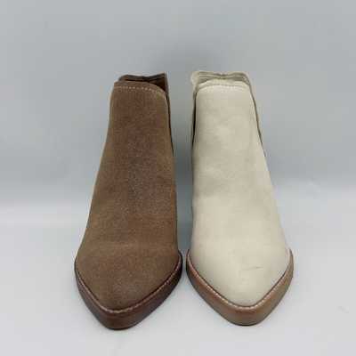 As botas de couro do vestido das mulheres feitas sob encomenda desossam a parte superior macia do couro da camurça de Nappa/vaca