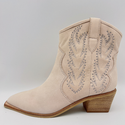 O vestido de couro das mulheres do osso carreg botas ocasionais do tornozelo das senhoras confortáveis com bordado dos parafusos prisioneiros