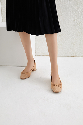 Tan Womens Leisure Shoes Soft cobre sapatas do salto de 2cm com parte superior da curva