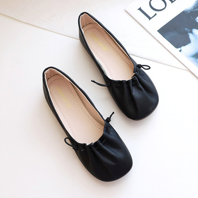 Sapatas lisas do bailado macio da cor sólida, o quadrado branco Toe Crinkled Rubber Flat Shoes das mulheres