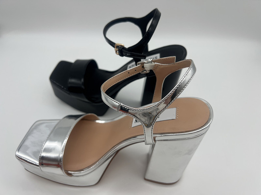As sapatas de vestido de couro das mulheres do plutônio da patente esquadram Toe Silver Black Chunky Heel
