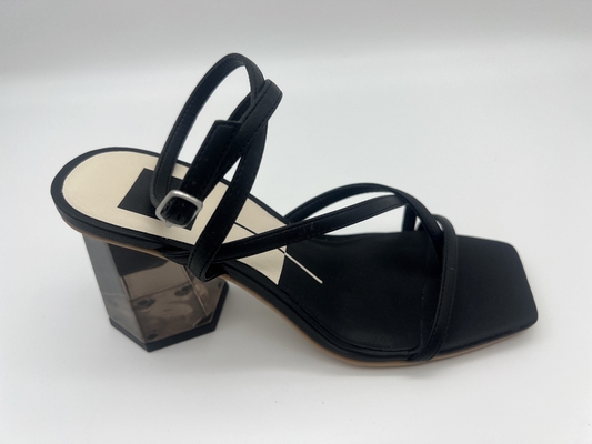 As senhoras pretas aptas largas cobrem brandamente o quadrado Toe Ankle Strap Heels do verão das sandálias