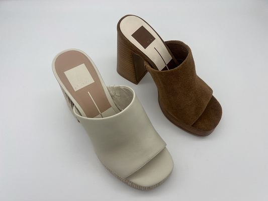 O ODM de couro Brown das sapatas de vestido das mulheres confortáveis abre Toe Heel Sandals