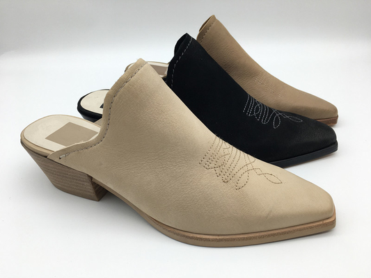 Brandamente dois Tone Leather Shoes Low Heel fecharam Toe Dress Shoes Pointed Toe